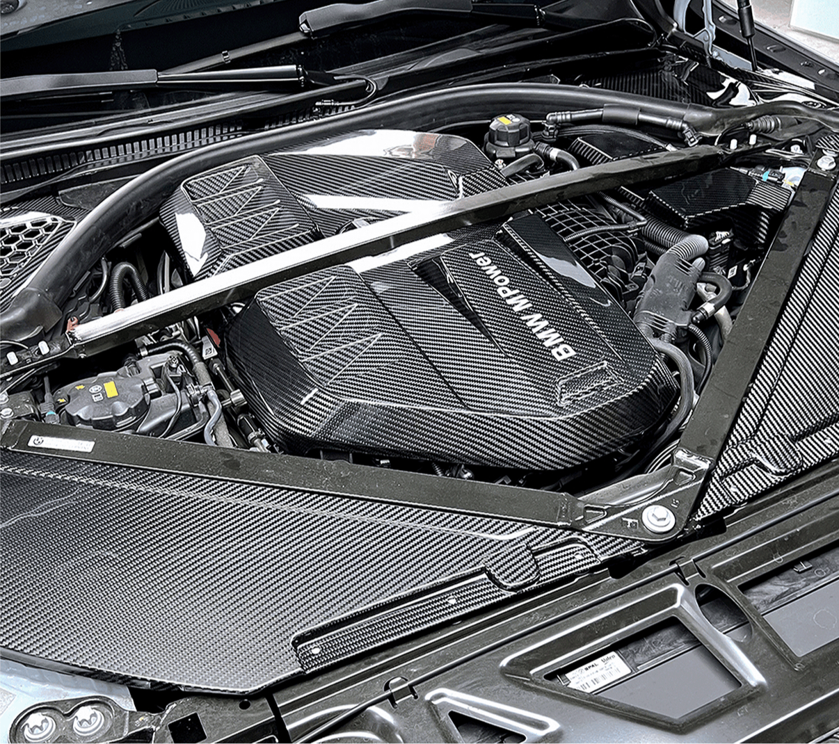 Pack pièces moteur en carbone – BMW G80 / G81 / G82 / G83 / G87