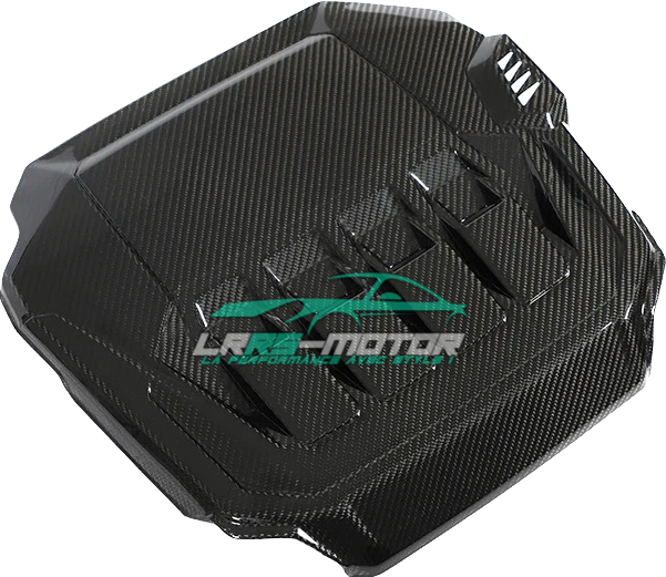 Carbon engine cover golf 8 GTI 2021 - 2023