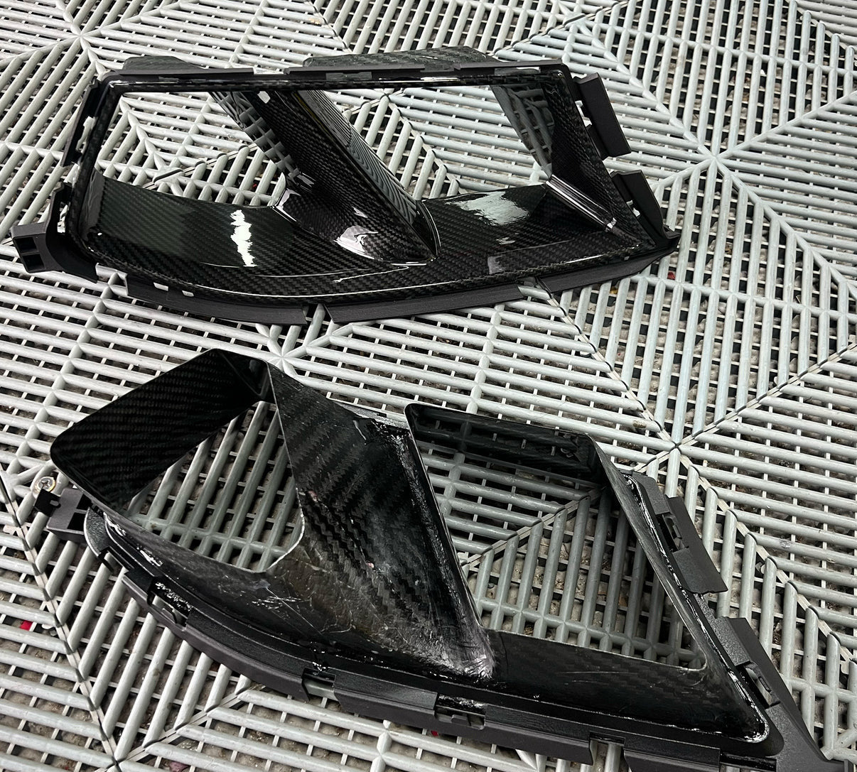Entrées d’air MP en fibre de carbone pour BMW M3/M4 – G80 / G81 / G82 / G83