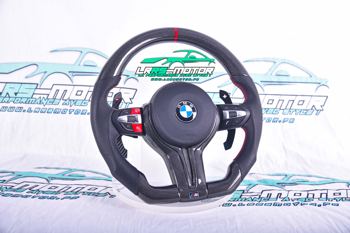 Volant en carbone personnalisable pour BMW Série F et G (2012-2022). Compatible Série 1, 2, 3, 4, 5, 6, X Séries et modèles M Performance (M2, M3, M4, M5, M6)Volant BMW F20, M2, M3, M4 carbone personnalisable