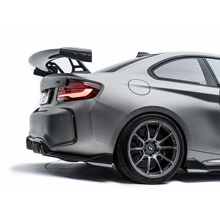 Aileron GT AT-R1 “Swan Neck” en Fibre de Carbone pour BMW F87 M2 – Aérodynamisme et Style Extrême