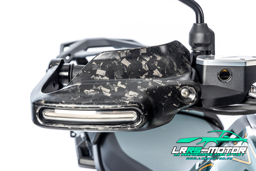 Großer Handschutz mit Halterung für rechten Blinker, mattes Forged Carbon, BMW R 1300 GS ab 2023