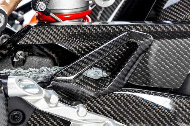 Protection repose-pied côté gauche pour BMW S 1000 RR (à partir de 2019)