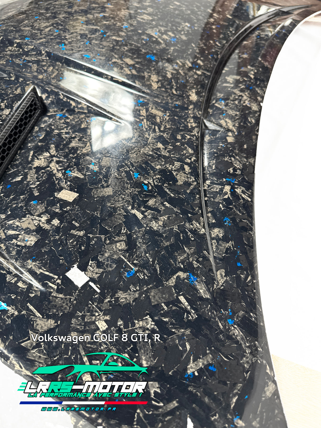 Capot Carbone Forgé – Volkswagen Golf 8 GTI & Golf 8 R