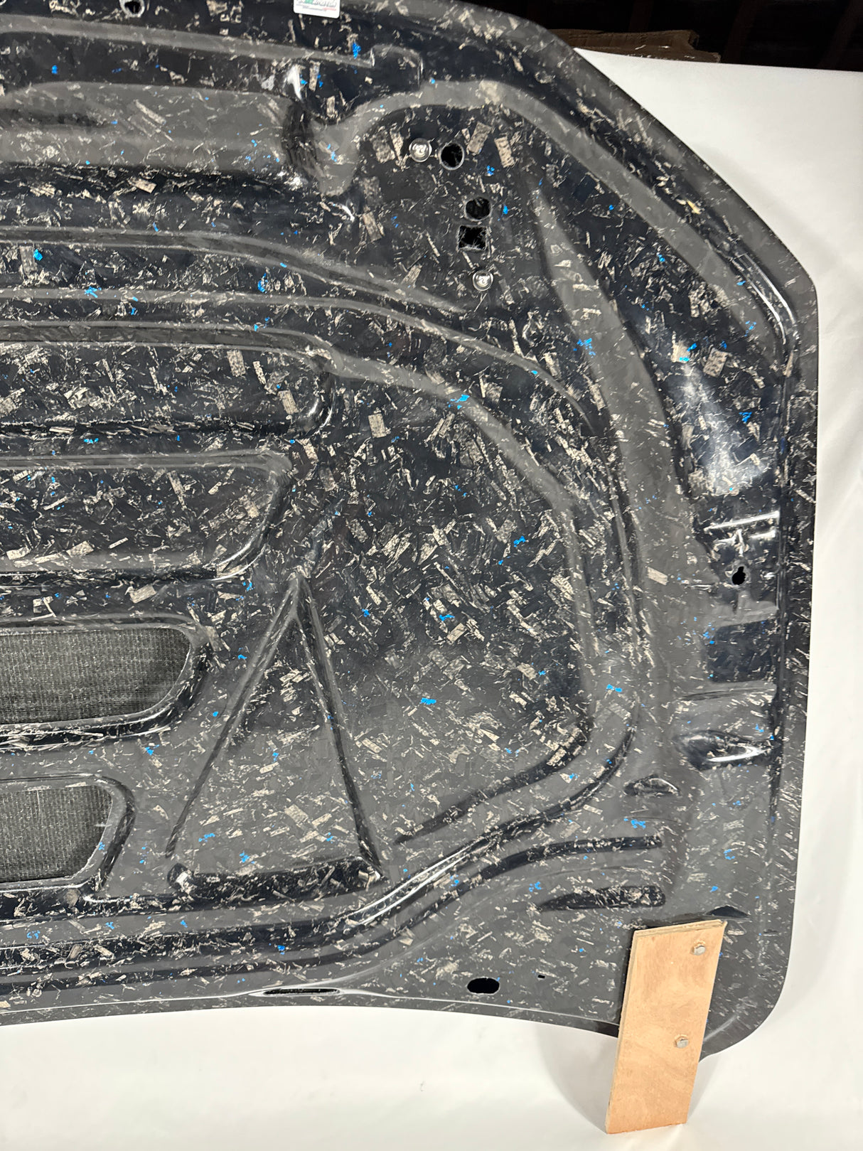 Capot Carbone Forgé – Volkswagen Golf 8 GTI & Golf 8 R