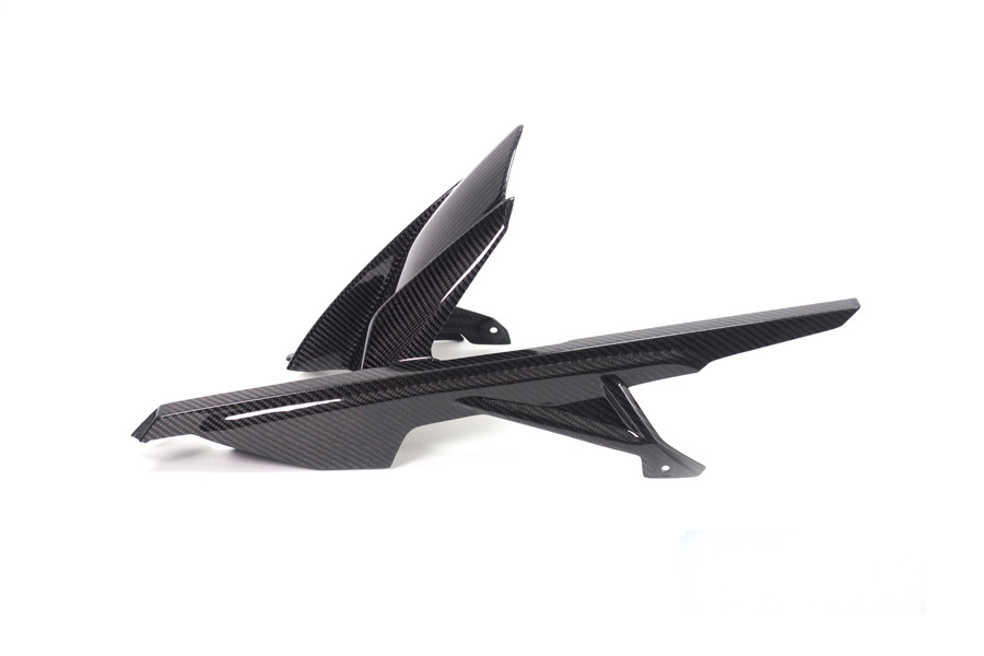 Garde-boue arrière en carbone avec protection de chaîne intégrée pour BMW M 1000 RR