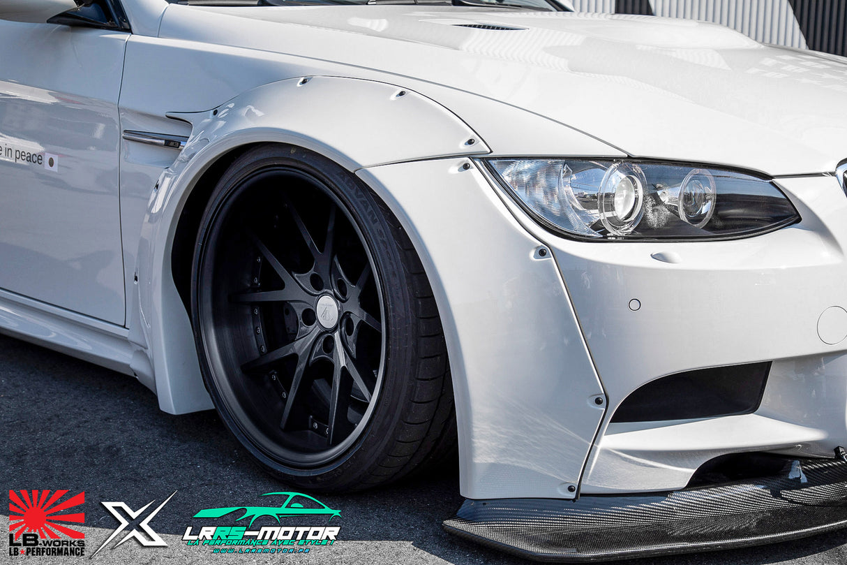 BMW E92 LIBERTY WALK Bodykit