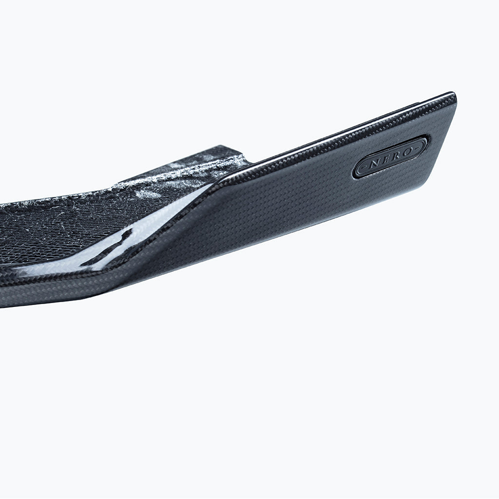 Lame avant fibre de carbone urbain pour Lamborghini Urus IN UK