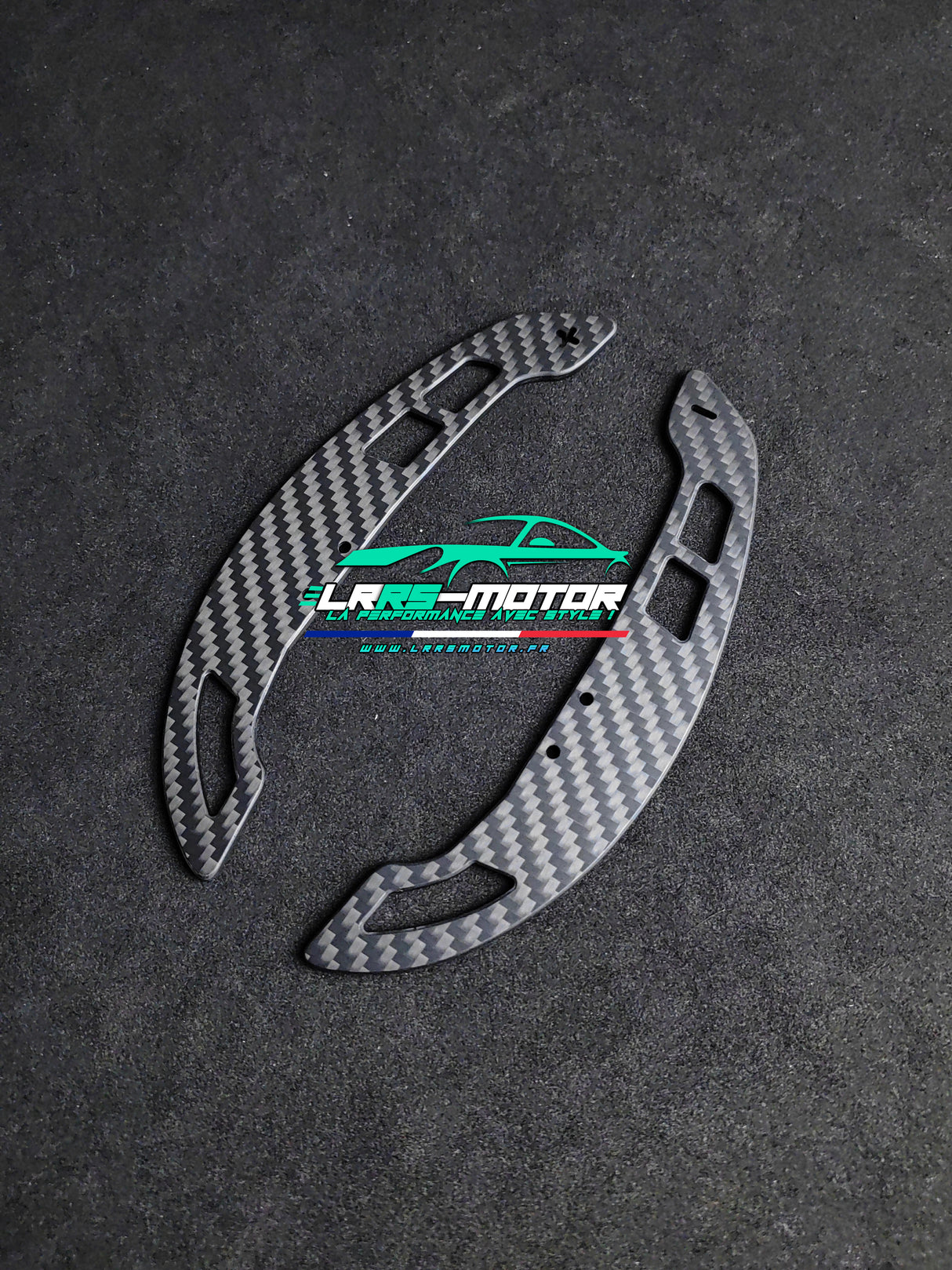 Pack Double fibre de carbone magnétique & adaptée à votre volant