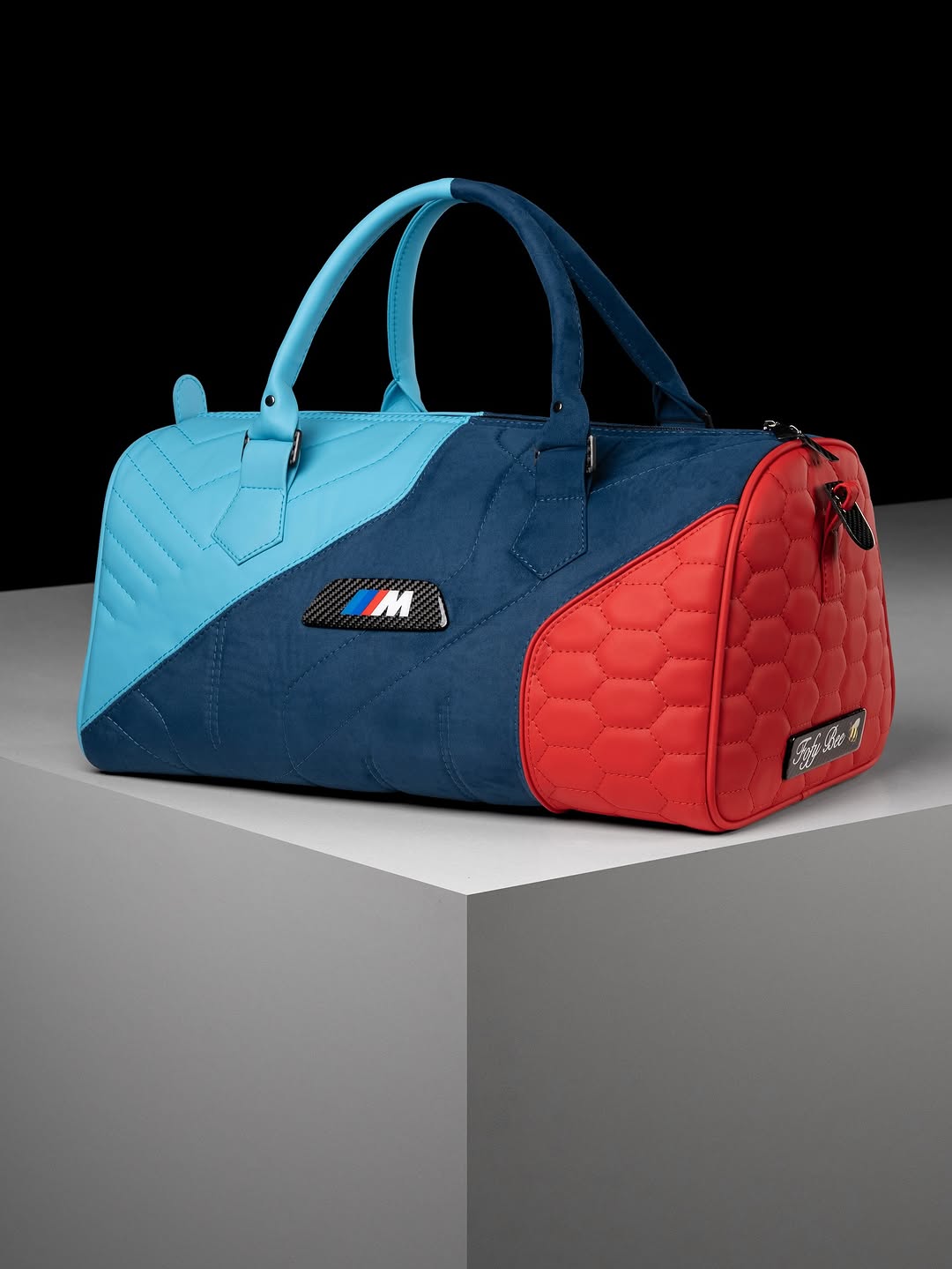 Sac de voyage BMW M Personnalisable – Cuir & Carbone Premium – Fofy Bee