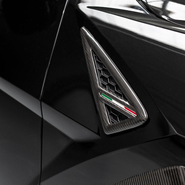 Évents latéraux fibre carbone urban pour Lamborghini Urus