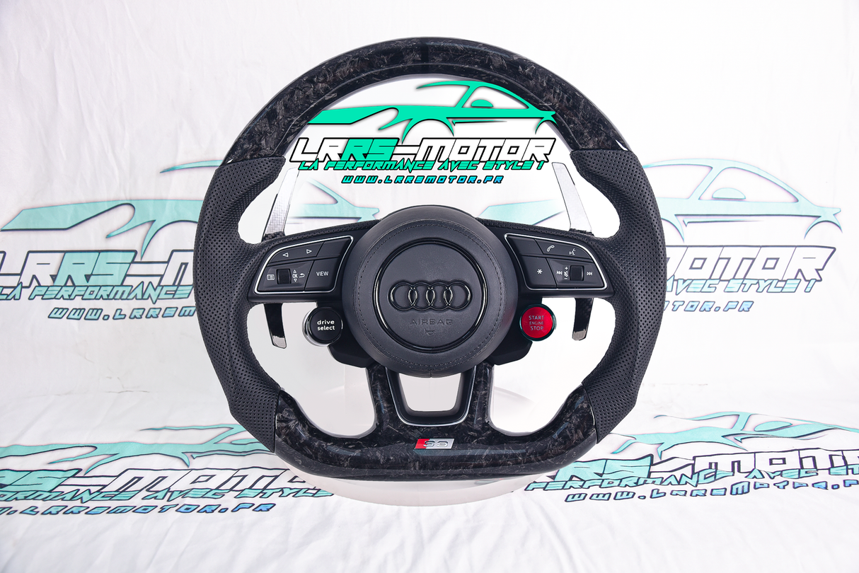 Volant - Compatible Audi RS3, RSQ3, A3, A1, S3, A4, A5 8Y 8V