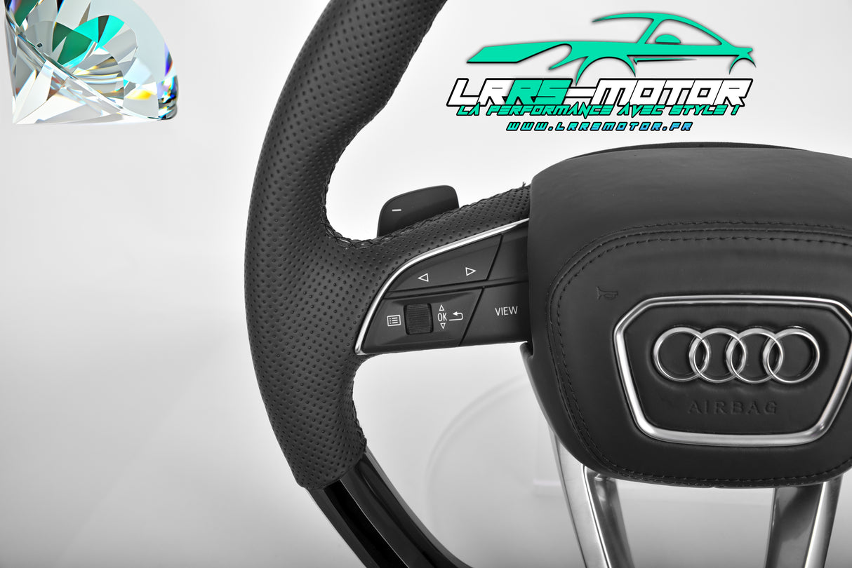 Audi Crystal Black-Lenkradversion