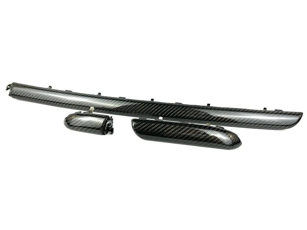 Set de moulures de tableau de bord fibre de carbone pour Audi RS3 8V