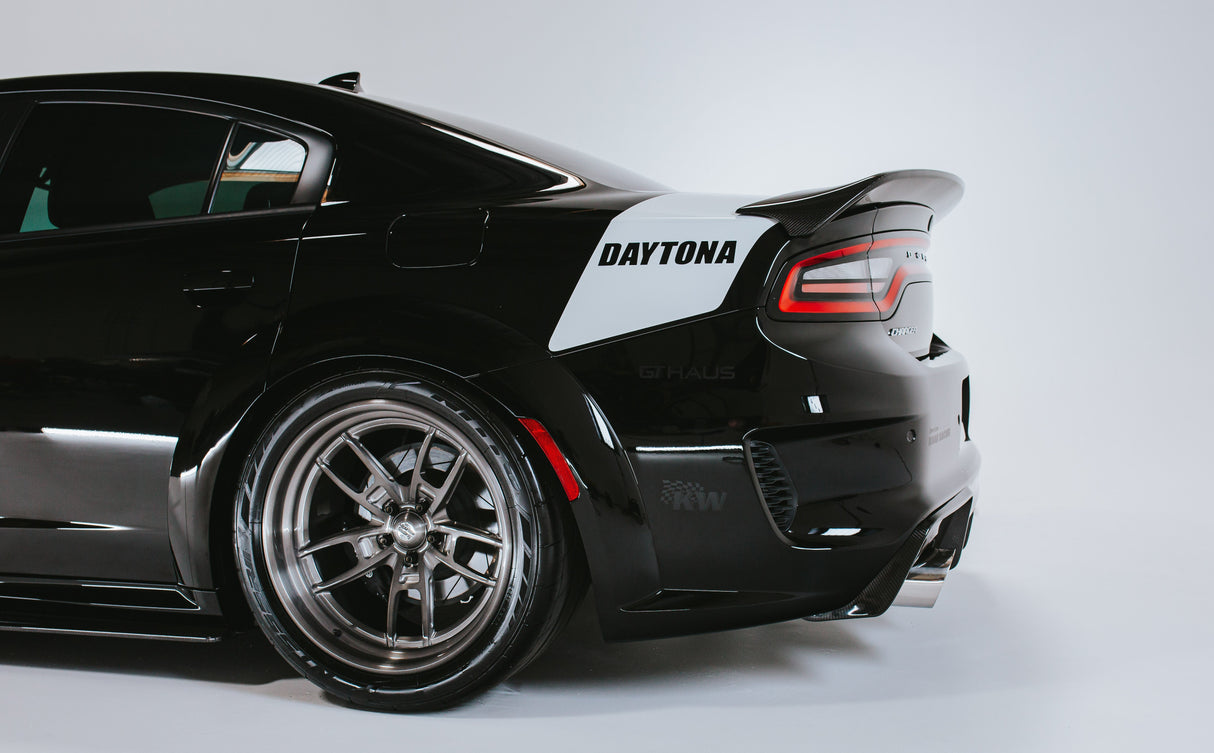 Becquet arrière en carbone DODGE CHARGER 2015 - 2022 – Finition brillante (Gloss)