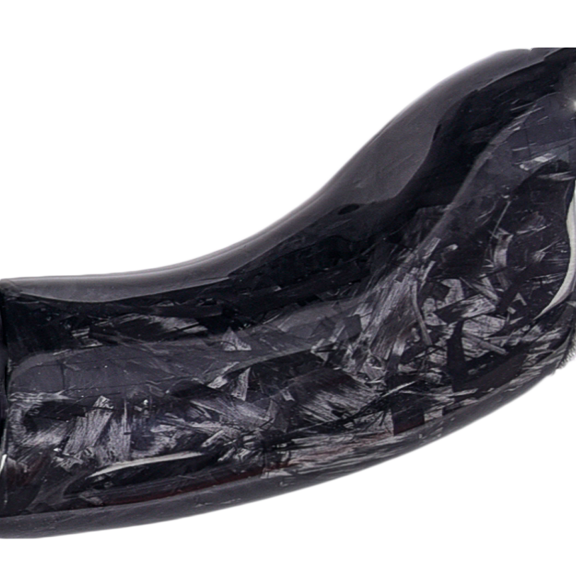 Glänzender reiner Schmiedekohlenstoff