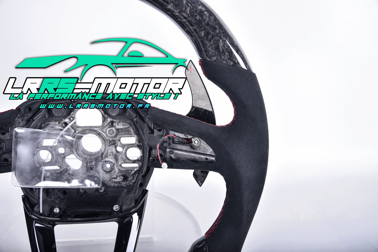 Volant – Compatible Audi A3 / RS3 / A4 / A5/ Q3 / Q8 / RS4 / RS5 / SQ5 / SQ6/ RSQ8 (2016–2024)