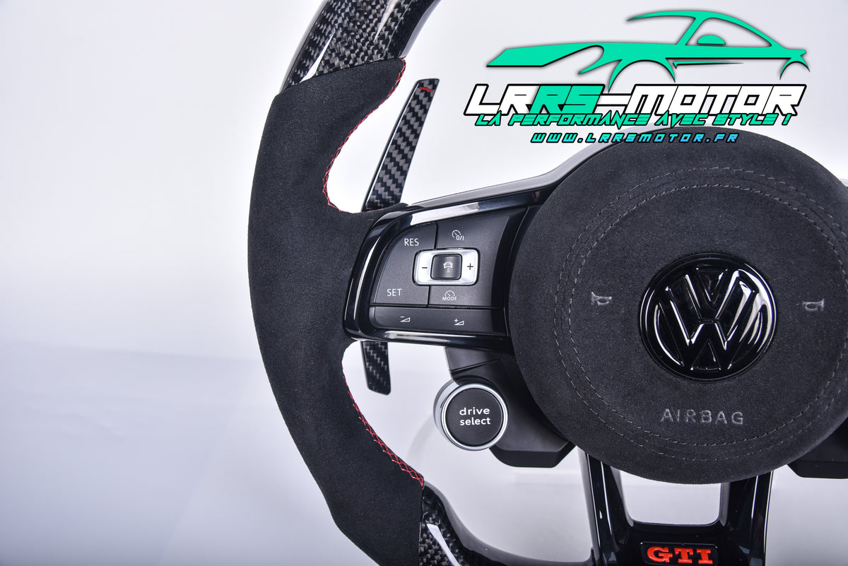 volant_fibre_de_carbone_alcantara_Golf_7_-_img4_www.lrrsmotor.fr.jpg
