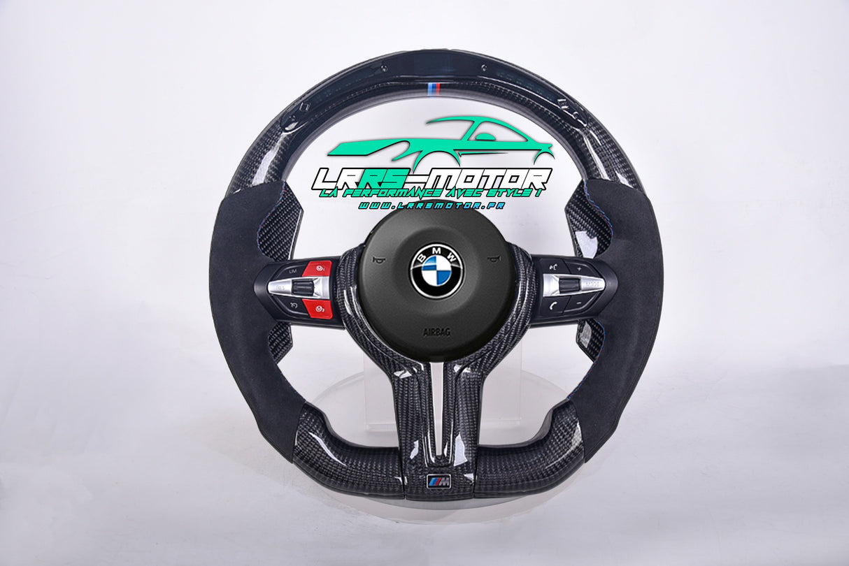 Volant en carbone personnalisable pour BMW Série F et G (2012-2022). Compatible Série 1, 2, 3, 4, 5, 6, X Séries et modèles M Performance (M2, M3, M4, M5, M6)Volant BMW F20, M2, M3, M4 carbone personnalisable