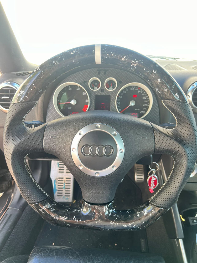 Steering Wheel – Compatible with Audi TT 8N / S3 / A3 8L / A4 / A5 / S4 (1996–2007)