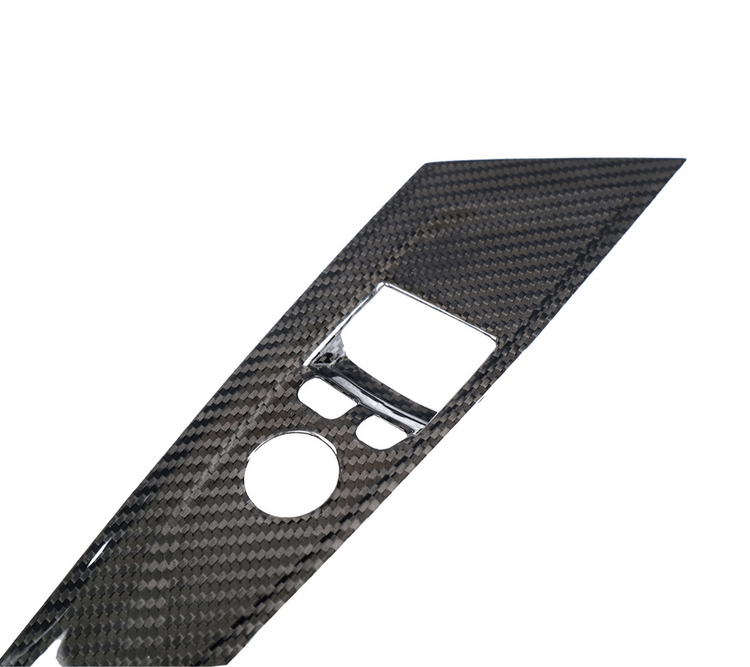 Éléments intérieurs de portes en fibre de carbone pour BMW G82 / G22 – Kit 4 pièces – Conduite à gauche (LHD)