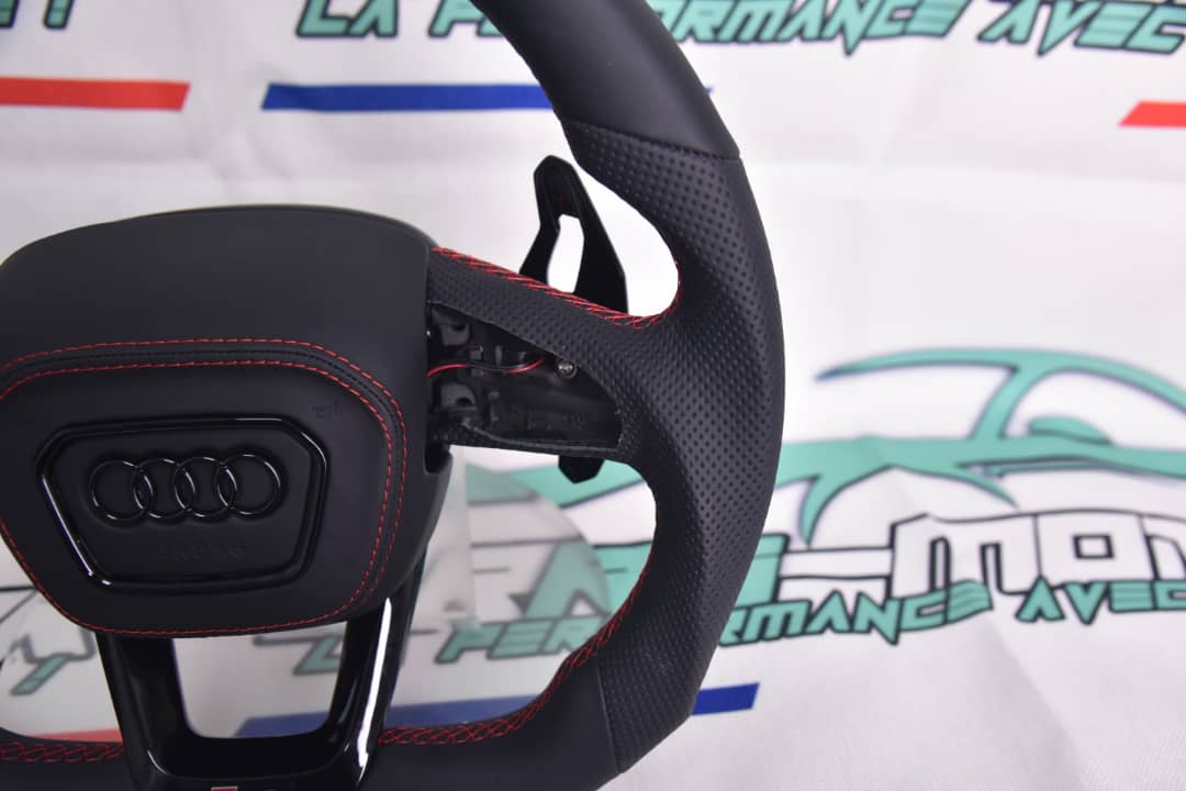 Volant Audi RSQ3 (F3) Cuir Nappa & cuir perforé en stock