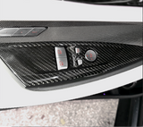 Éléments intérieurs de portes en fibre de carbone pour BMW G82 / G22 – Kit 4 pièces – Conduite à gauche (LHD)