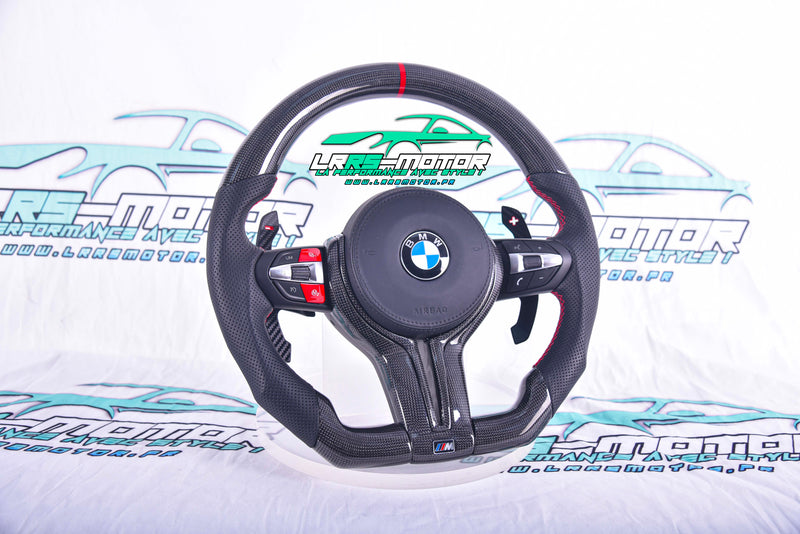 Volant en carbone personnalisable pour BMW Série F et G (2012-2022). Compatible Série 1, 2, 3, 4, 5, 6, X Séries et modèles M Performance (M2, M3, M4, M5, M6)Volant BMW F20, M2, M3, M4 carbone personnalisable