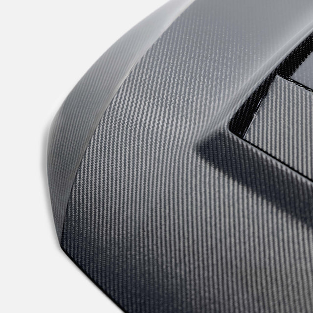 Capot en fibre de carbone léger et performant pour GOLF 8 MK8 GTI