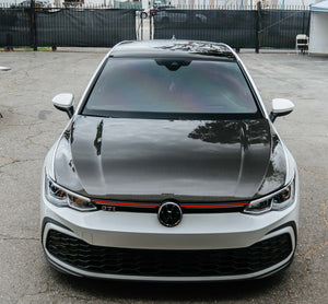Capot en fibre de carbone de style OEM pour 2022 VW Golf MK8