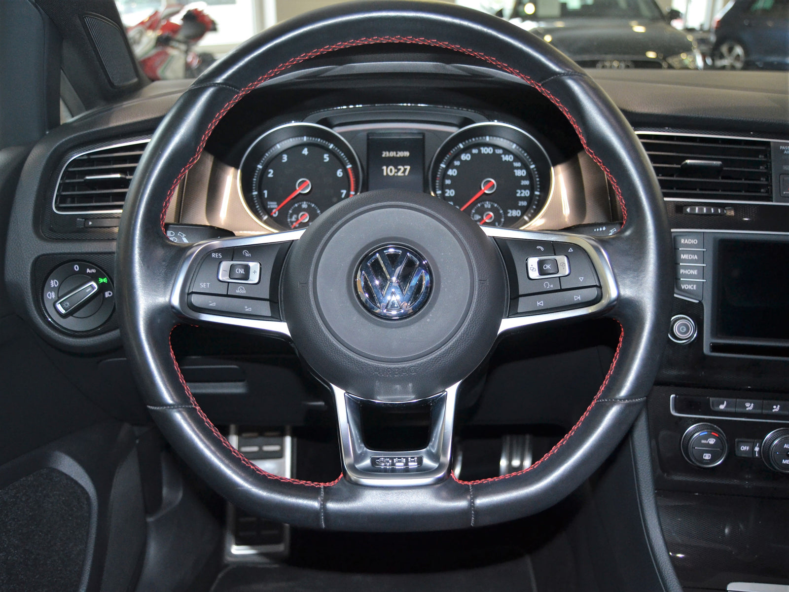 Volant après transformation carbone