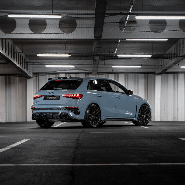 Kit AERO  en fibre de carbone pour Audi RS3 Sportback (8Y)
