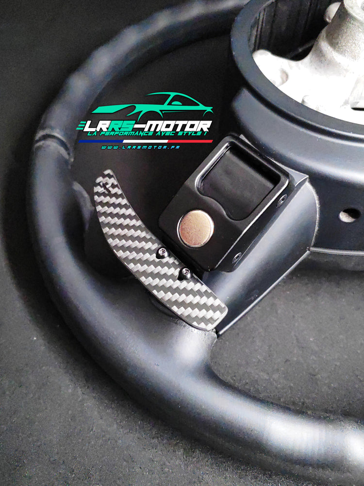 Paddle shifter with magnetic sensor in genuine carbon fiber