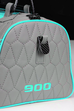 Sac de Voyage Brabus 900 – Tiffany Blue & Carbone