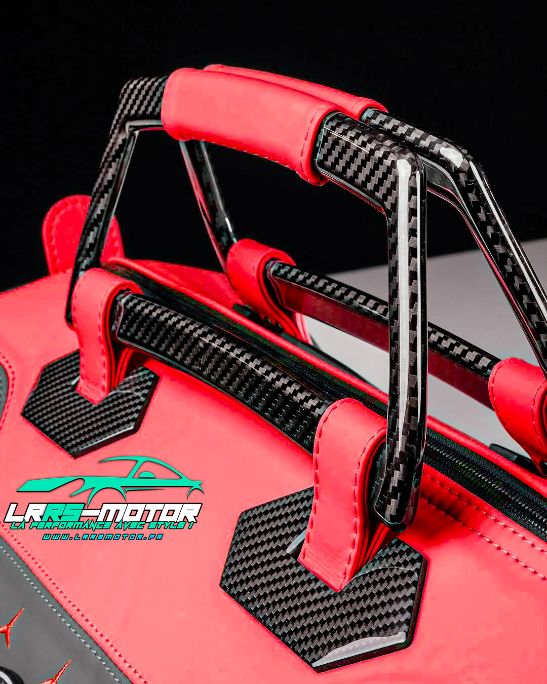 Sac de voyage Mercedes-Benz Personnalisable – Cuir Premium & Carbone – Édition Exclusive