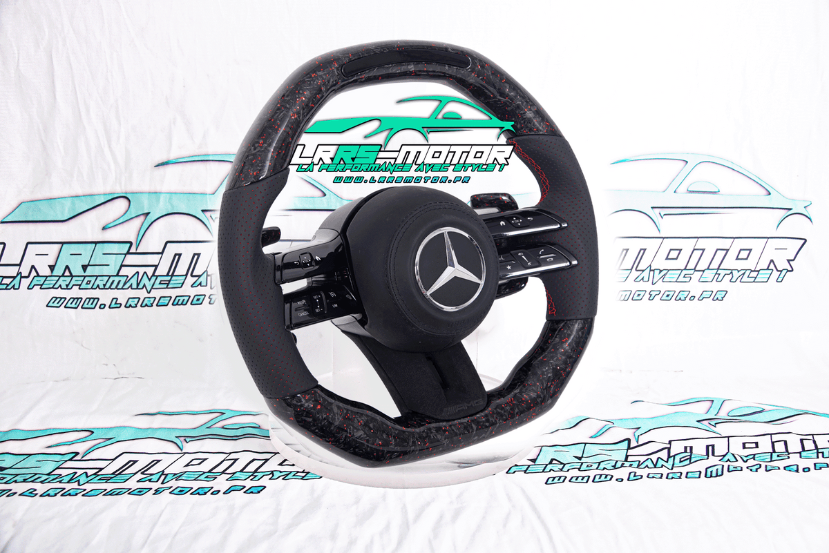 Volant Mercedes-Benz personnalisé compatible CLA, Classe C, CLE, GLA et AMG GT | LRRS-MOTOR