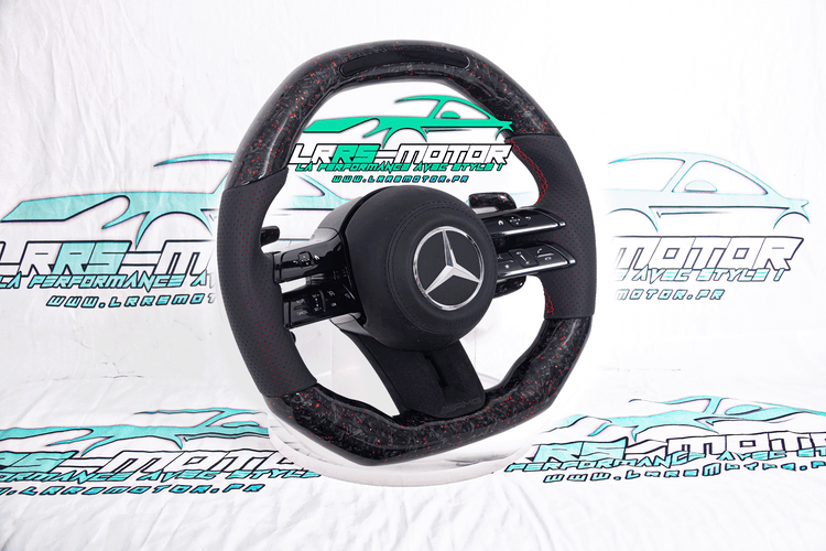 Volant Mercedes-Benz personnalisé compatible CLA, Classe C, CLE, GLA et AMG GT | LRRS-MOTOR