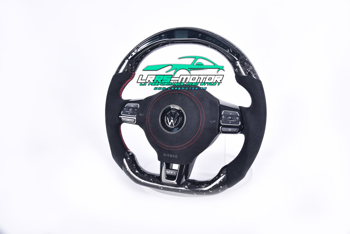 Volant_fibre_de_carbone_golf_6_gti_-_img_8_www.lrrsmotor.fr.jpg