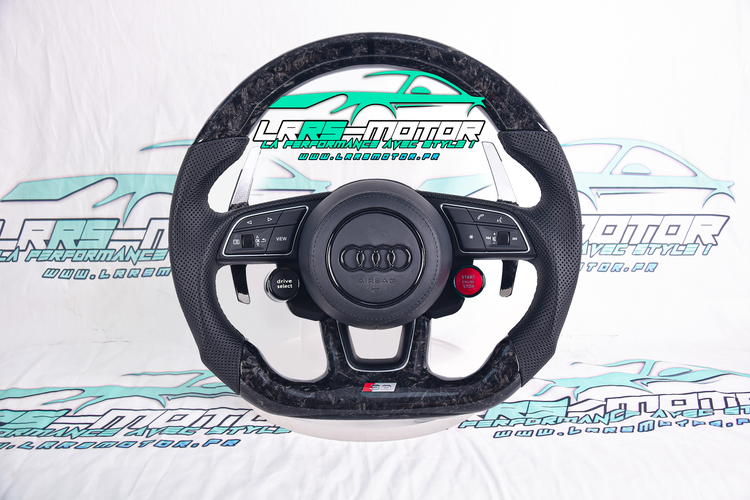 Steering wheel – Compatible with Audi RS3, RSQ3, A3, A1, S3, A4, A5 8Y 8V