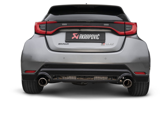 Ligne d’échappement Akrapovič Slip-On Race Line en titane pour Toyota GR Yaris et GRMN Yaris