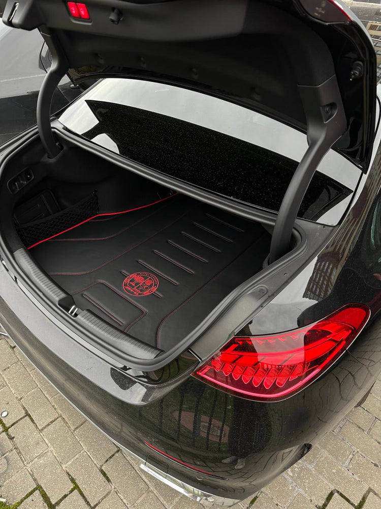 Tapis sur mesure Mercedes-Benz Classe C W206 en cuir