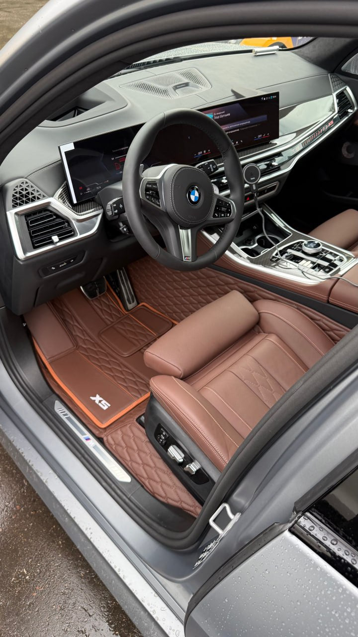 Tapis en cuir personnalisables pour BMW X5 G05