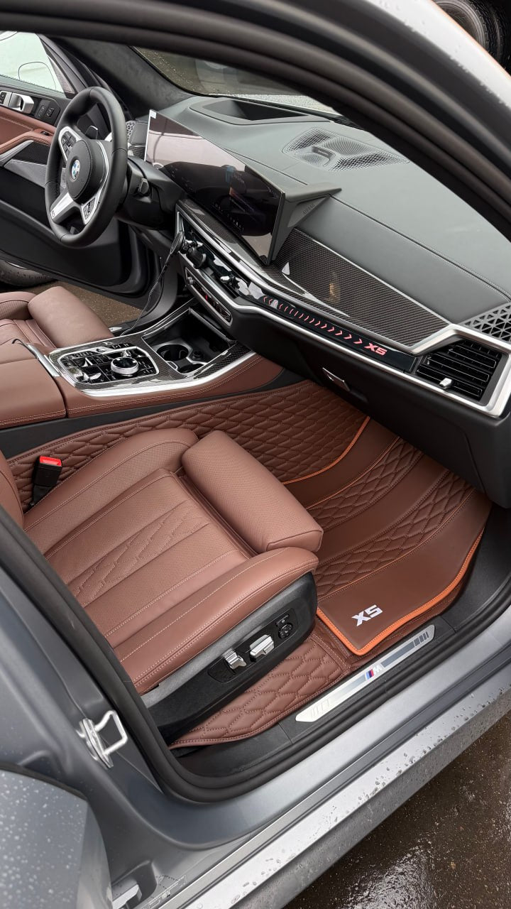 Tapis en cuir personnalisables pour BMW X5 G05