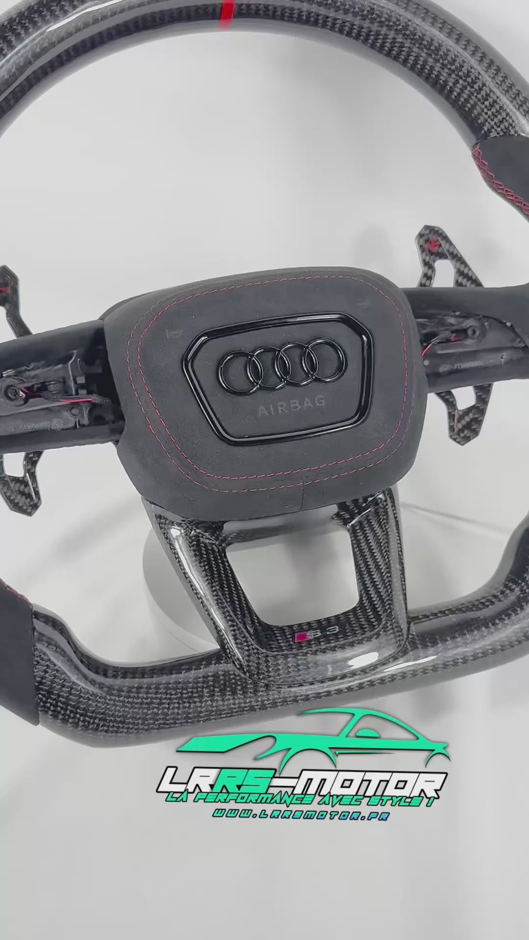 Customizable Carbon Steering Wheel – Compatible with Audi A3 / RS3 / A4 / A5 / Q3 / Q8 / RS4 / RS5 / SQ5 / SQ6 / RSQ8 (2016–2026)