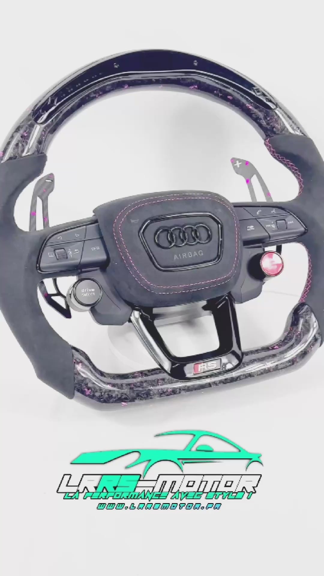 Customizable Carbon Steering Wheel – Compatible with Audi A3 / RS3 / A4 / A5 / Q3 / Q8 / RS4 / RS5 / SQ5 / SQ6 / RSQ8 (2016–2026)