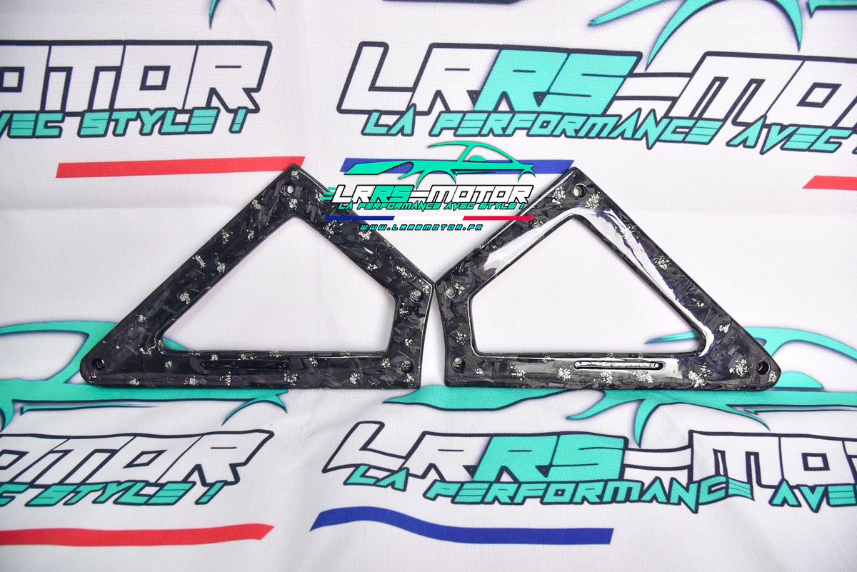 Triangle intérieur Audi TT MK1 8N en carbone forgé sur mesure