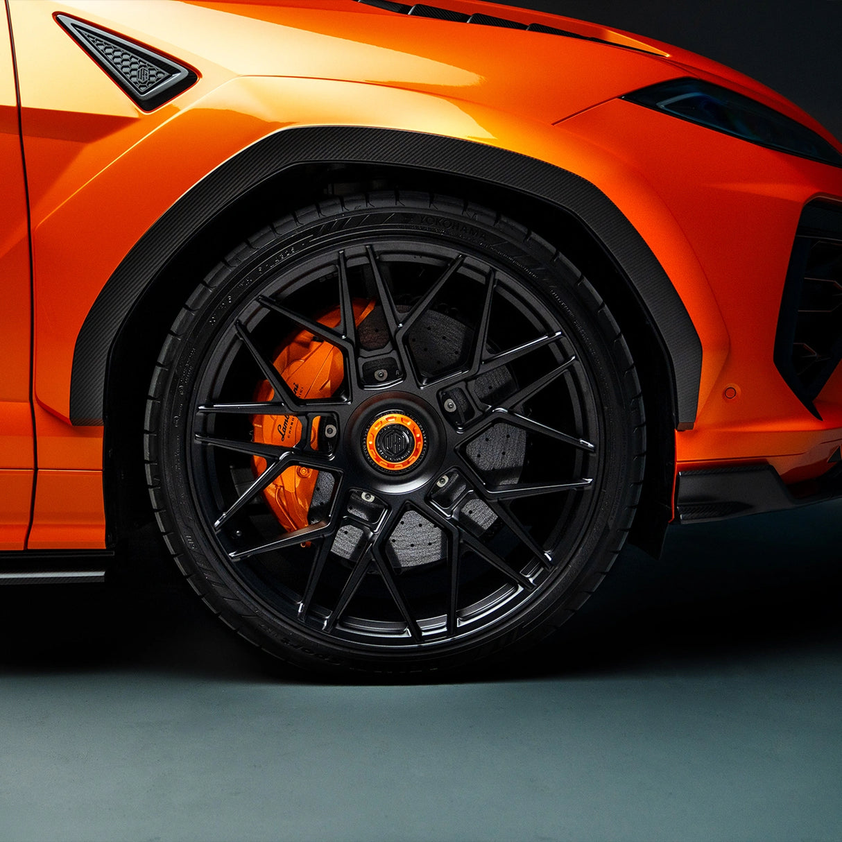 Kit Carrosserie Carbone URBAN Automotive pour Lamborghini Urus SE 2025+ | Body Kit Complet Fibre de Carbone