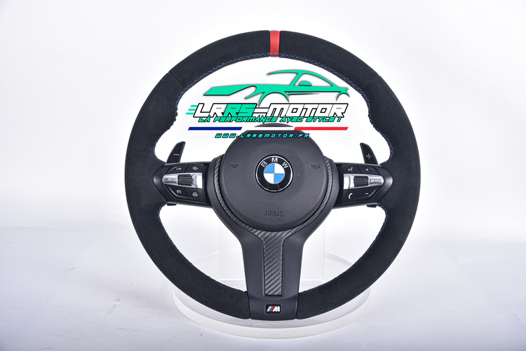 Volant en carbone personnalisable pour BMW Série F et G (2012-2022). Compatible Série 1, 2, 3, 4, 5, 6, X Séries et modèles M Performance (M2, M3, M4, M5, M6)Volant BMW F20, M2, M3, M4 carbone personnalisable
