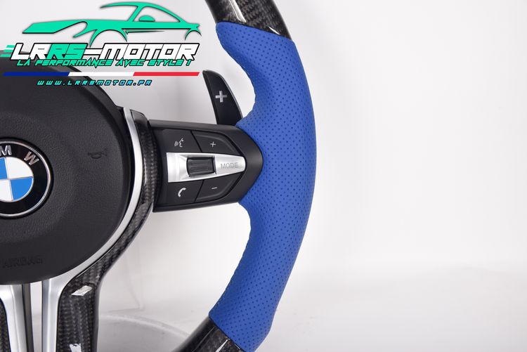 Volant en carbone personnalisable pour BMW Série F et G (2012-2022). Compatible Série 1, 2, 3, 4, 5, 6, X Séries et modèles M Performance (M2, M3, M4, M5, M6)Volant BMW F20, M2, M3, M4 carbone personnalisable