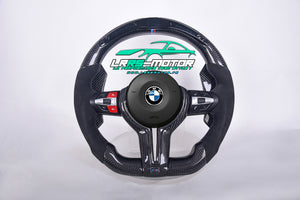 Volant BMW Série F carbone personnalisable